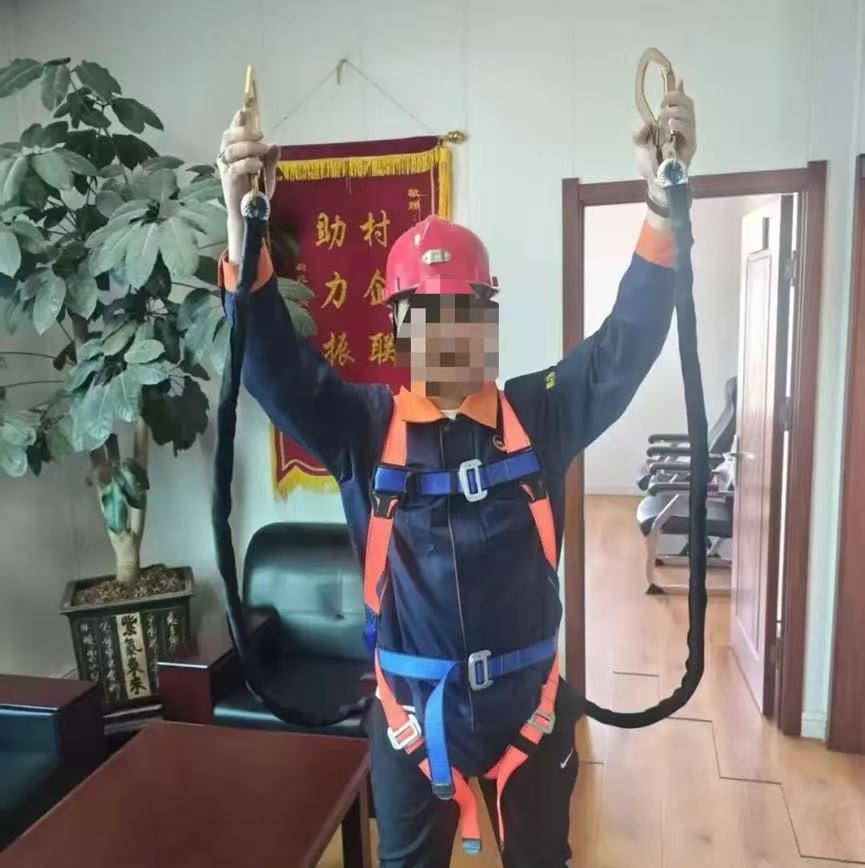 排山樓金礦尾礦車(chē)間啟用云酷智能安全帶檢測(cè)儀